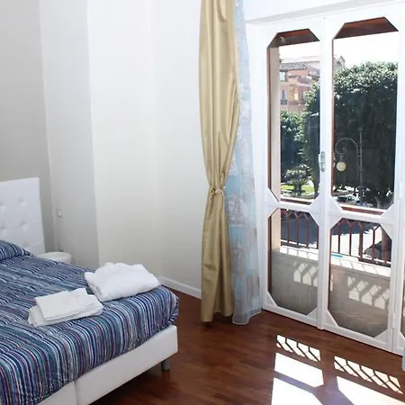 Apartment Domus Yenne