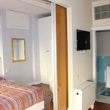 Apartment Domus Yenne *